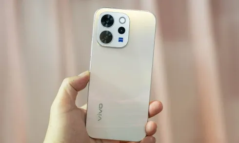 Từ 1/7, smartphone tại Việt Nam phải đ&aacute;p ứng quy chuẩn an to&agrave;n bức xạ SAR- Ảnh 1.