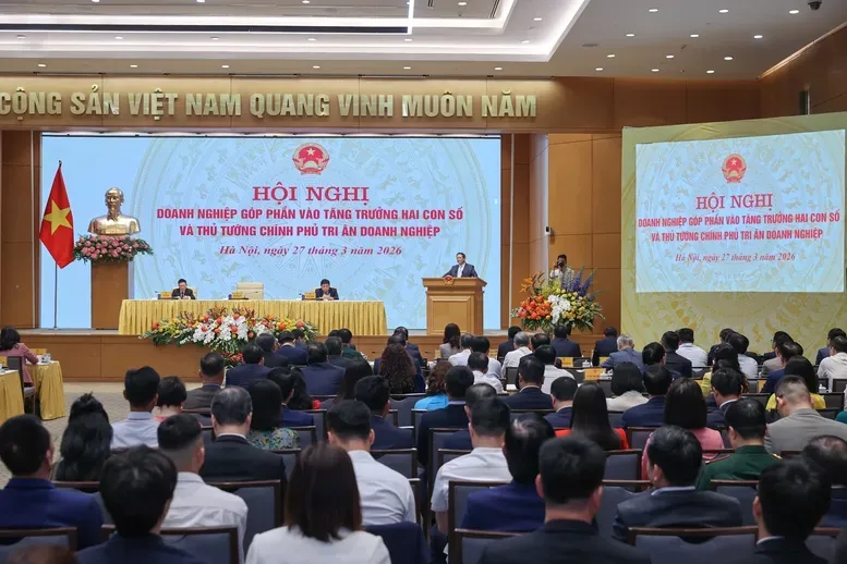 Thủ tướng nhấn mạnh phương ch&acirc;m &ldquo;Nh&agrave; nước kiến tạo, doanh nghiệp ti&ecirc;n phong&rdquo; để đạt tăng trưởng hai con số- Ảnh 1.