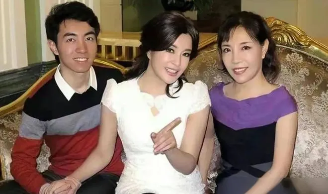 Lưu Hiểu Kh&aacute;nh tước quyền thừa kế của ch&aacute;u ruột  - Ảnh 1.