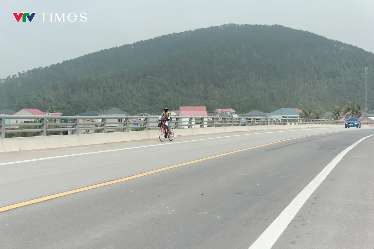 Nghệ An: Sắp ho&agrave;n th&agrave;nh dự &aacute;n đường ven biển hơn 4.600 tỷ đồng - Ảnh 3.