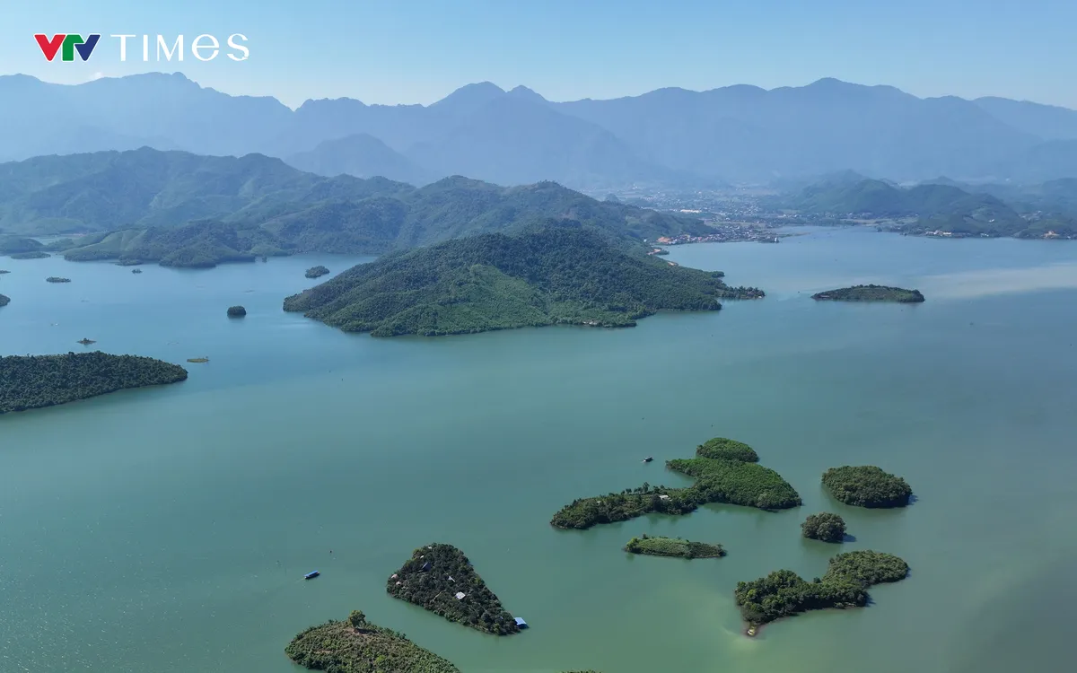 Th&aacute;i Nguy&ecirc;n: Hướng tới mục ti&ecirc;u đ&oacute;n 12 triệu lượt kh&aacute;ch, doanh thu 25.000 tỷ đồng - Ảnh 3.