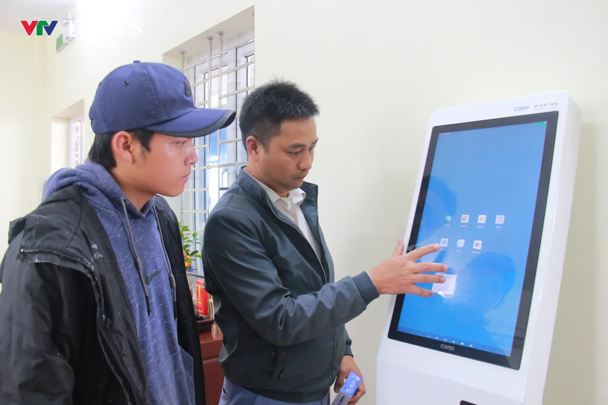 Ninh Bình gỡ “thẻ vàng” IUU: Chủ tàu cá đồng loạt lắp đặt thiết bị giám sát hành trình - Ảnh 3.