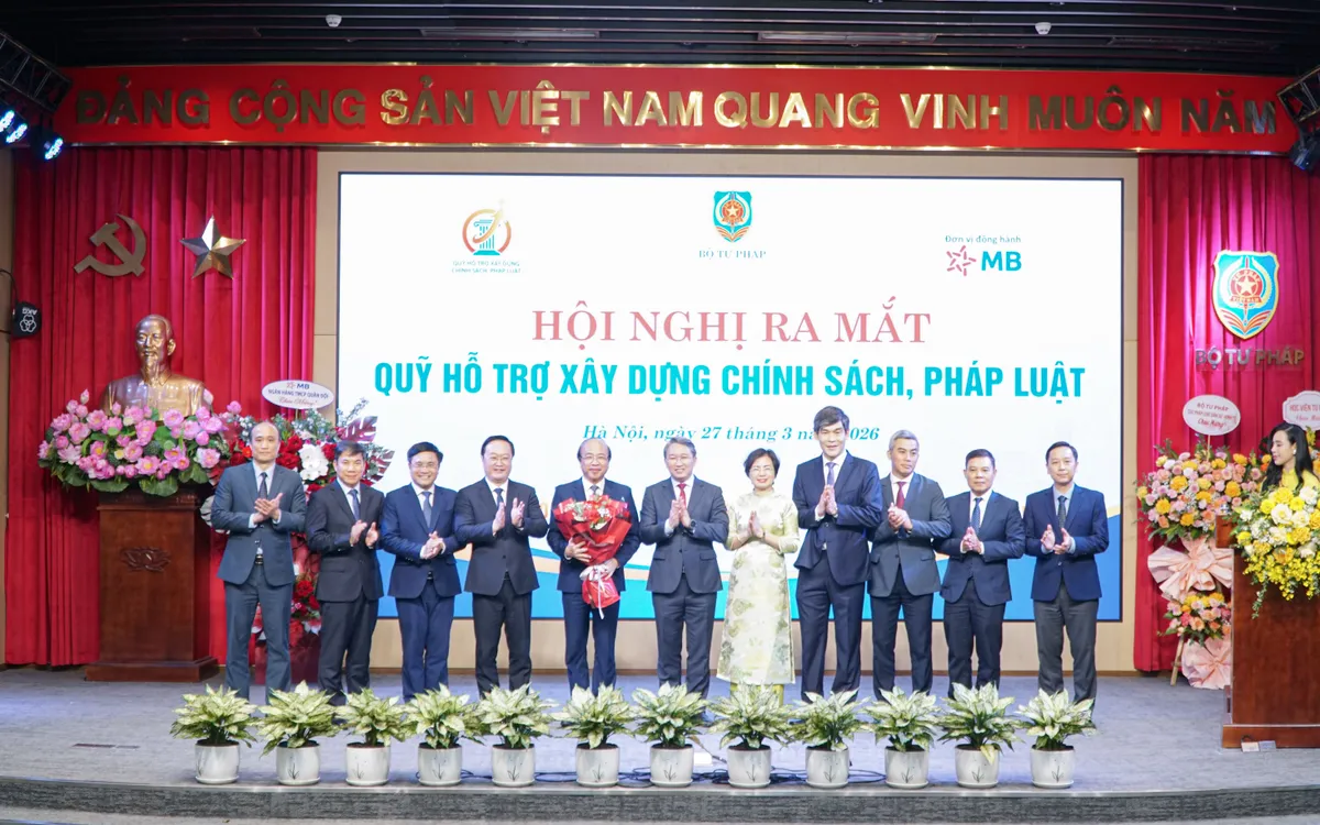 Hội nghị ra mắt Quỹ hỗ trợ xây dựng chính sách, pháp luật. Ảnh: Việt Linh 