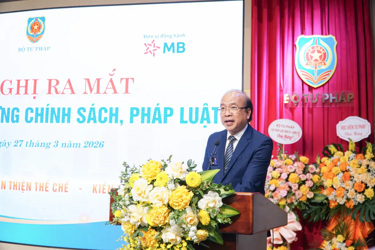 Ra mắt Quỹ Hỗ trợ xây dựng chính sách, pháp luật - Ảnh 2.