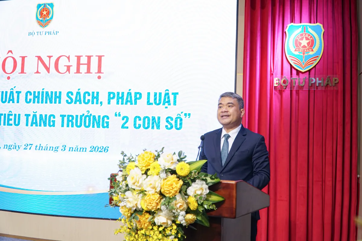 Thể chế phải trở thành nguồn lực thúc đẩy mục tiêu tăng trưởng "2 con số" - Ảnh 1.