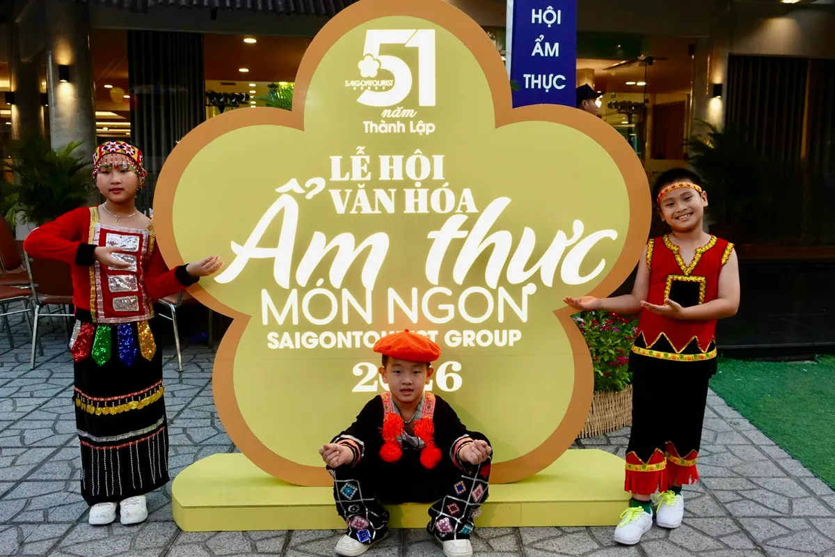 Người d&acirc;n TP Hồ Ch&iacute; minh h&agrave;o hứng trải nghiệm lễ hội ẩm thực h&agrave;ng đầu thế giới- Ảnh 1.