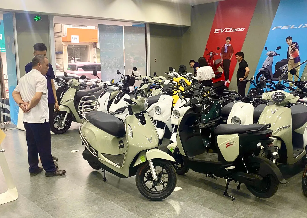 Chuyển đổi giao th&ocirc;ng xanh: Lộ tr&igrave;nh n&agrave;o để giải b&agrave;i to&aacute;n m&ocirc;i trường của Thủ đ&ocirc;? - Ảnh 6.