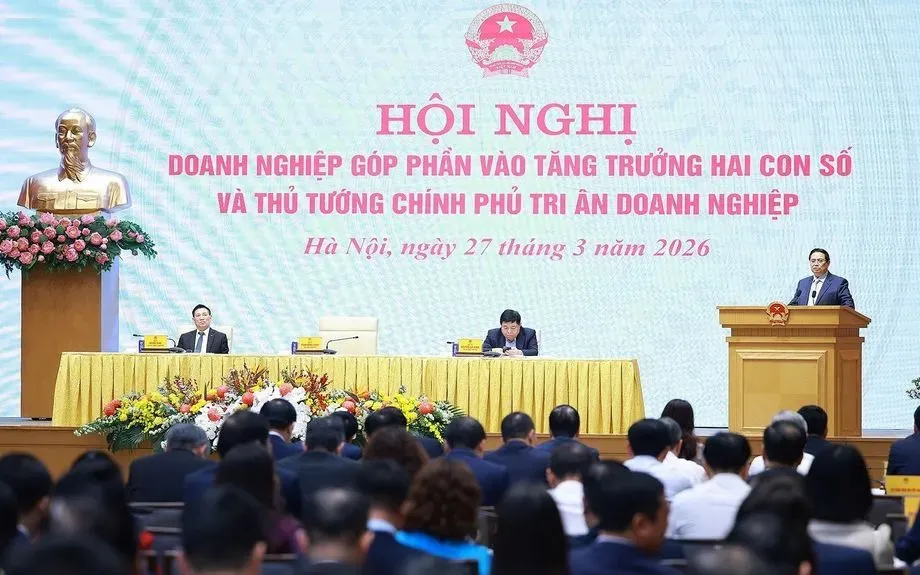 Thủ tướng: Chuyển mạnh sang tăng trưởng dựa tr&ecirc;n khoa học c&ocirc;ng nghệ, đổi mới s&aacute;ng tạo- Ảnh 1.