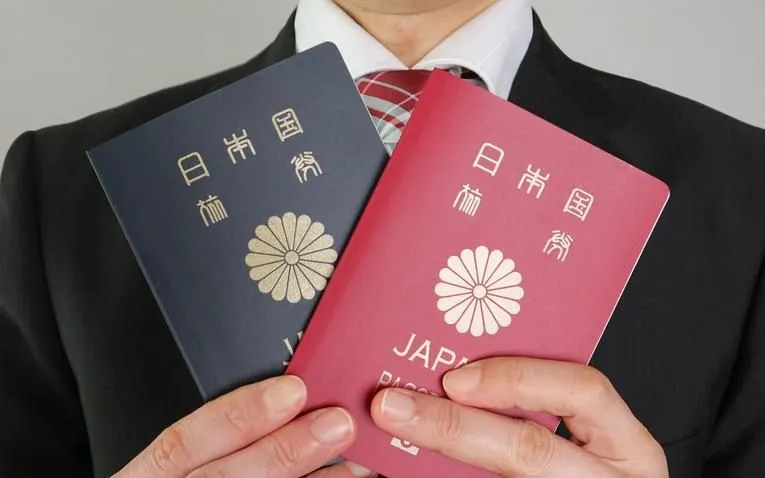 Nhật Bản Siết Tightly Quy Định Nhập Quốc Tịch: Yêu Cầu Sinh Sống Trong 10 Năm