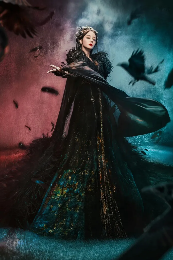 Địch Lệ Nhiệt Ba đặt cược vào ‘Bạch nhật đề đăng’ - Ảnh 3.