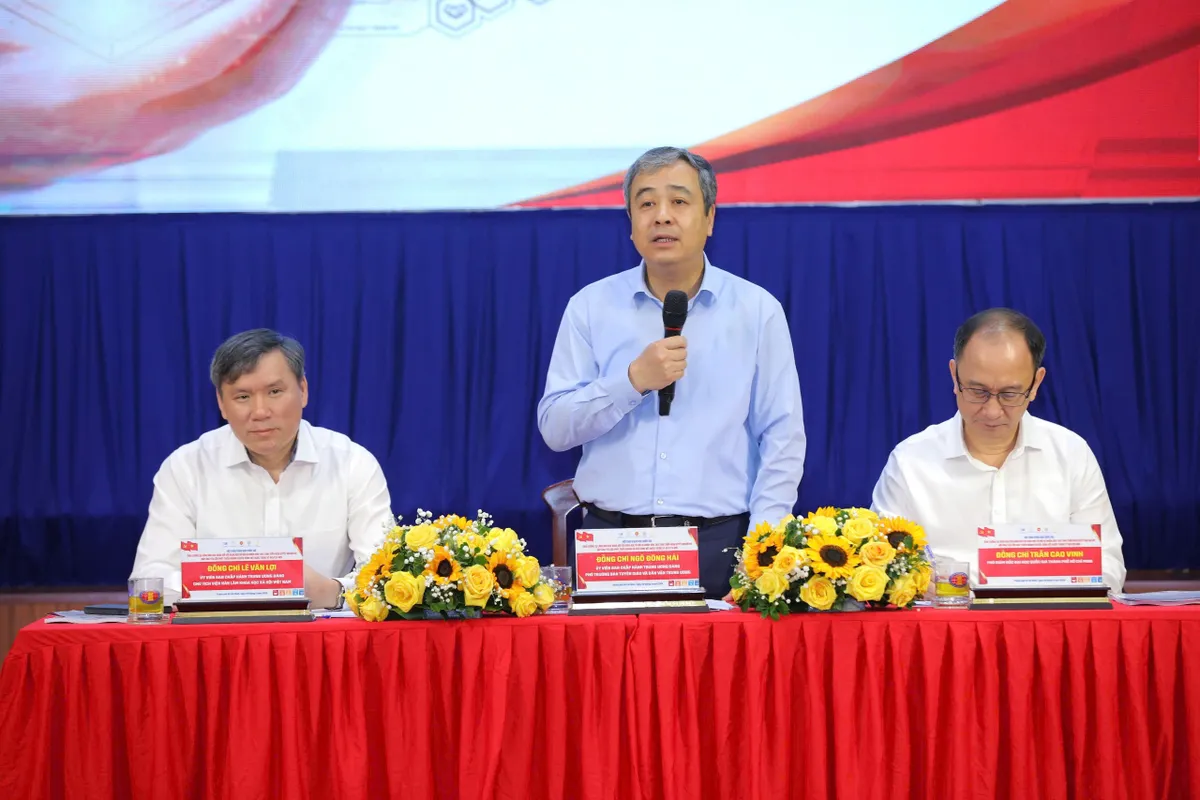 Khoa học X&atilde; hội & Nh&acirc;n văn với việc bảo vệ nền tảng tư tưởng của Đảng trong thời đại số - Ảnh 2.