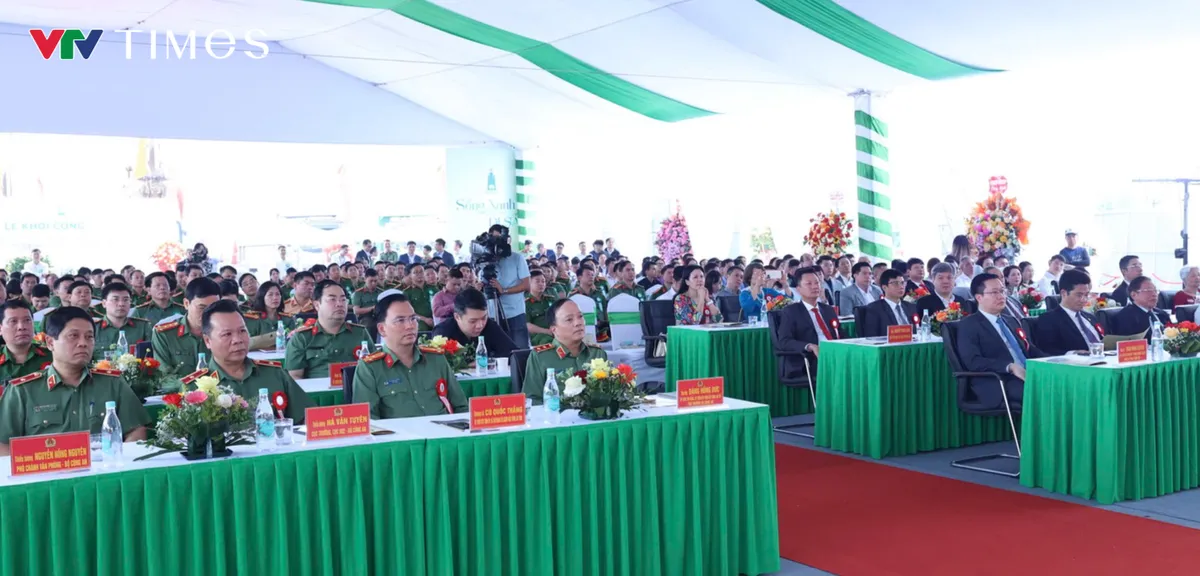 Bộ C&ocirc;ng an khởi c&ocirc;ng Dự &aacute;n nh&agrave; ở cho lực lượng vũ trang C&ocirc;ng an nh&acirc;n d&acirc;n tại Ninh B&igrave;nh - Ảnh 1.