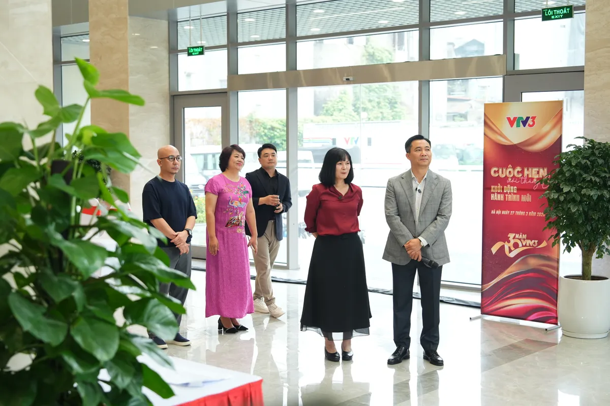 Nh&agrave; b&aacute;o B&ugrave;i Thu Thuỷ: "VTV3 sau tuổi 30 sẽ trẻ hơn" - Ảnh 2.