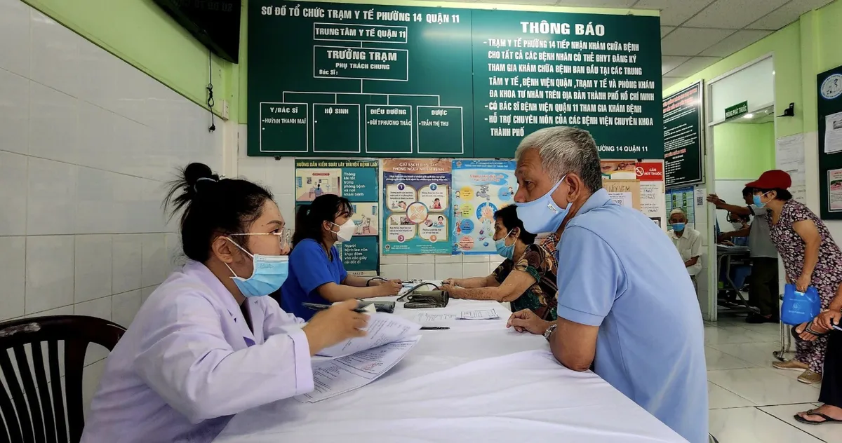 10 năm cuối đời sống chung bệnh tật: Người Việt đang thiếu điều g&igrave;?- Ảnh 1.