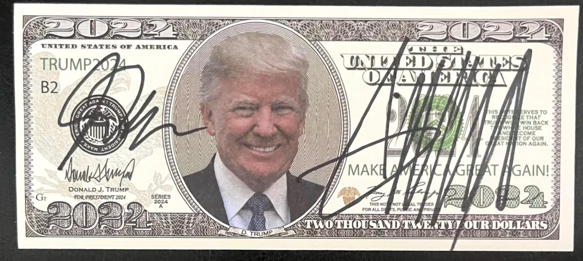 Lần đầu sau 165 năm, chữ k&yacute; Tổng thống Mỹ xuất hiện tr&ecirc;n đồng USD- Ảnh 1.