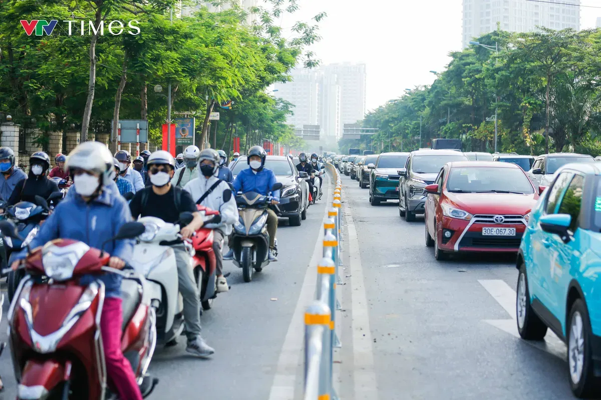 Bắc Bộ s&aacute;ng sớm c&oacute; sương m&ugrave;, mưa v&agrave;i nơi, trưa chiều trời nắng- Ảnh 1.