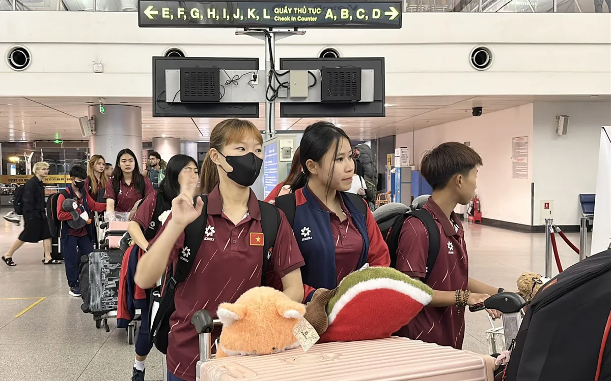 Sáng 29/3, ĐT U20 nữ Việt Nam đã lên đường sang Thái Lan để chuẩn bị cho hành trình chinh phục giải U20 châu Á 2026 (Ảnh: VFF)
