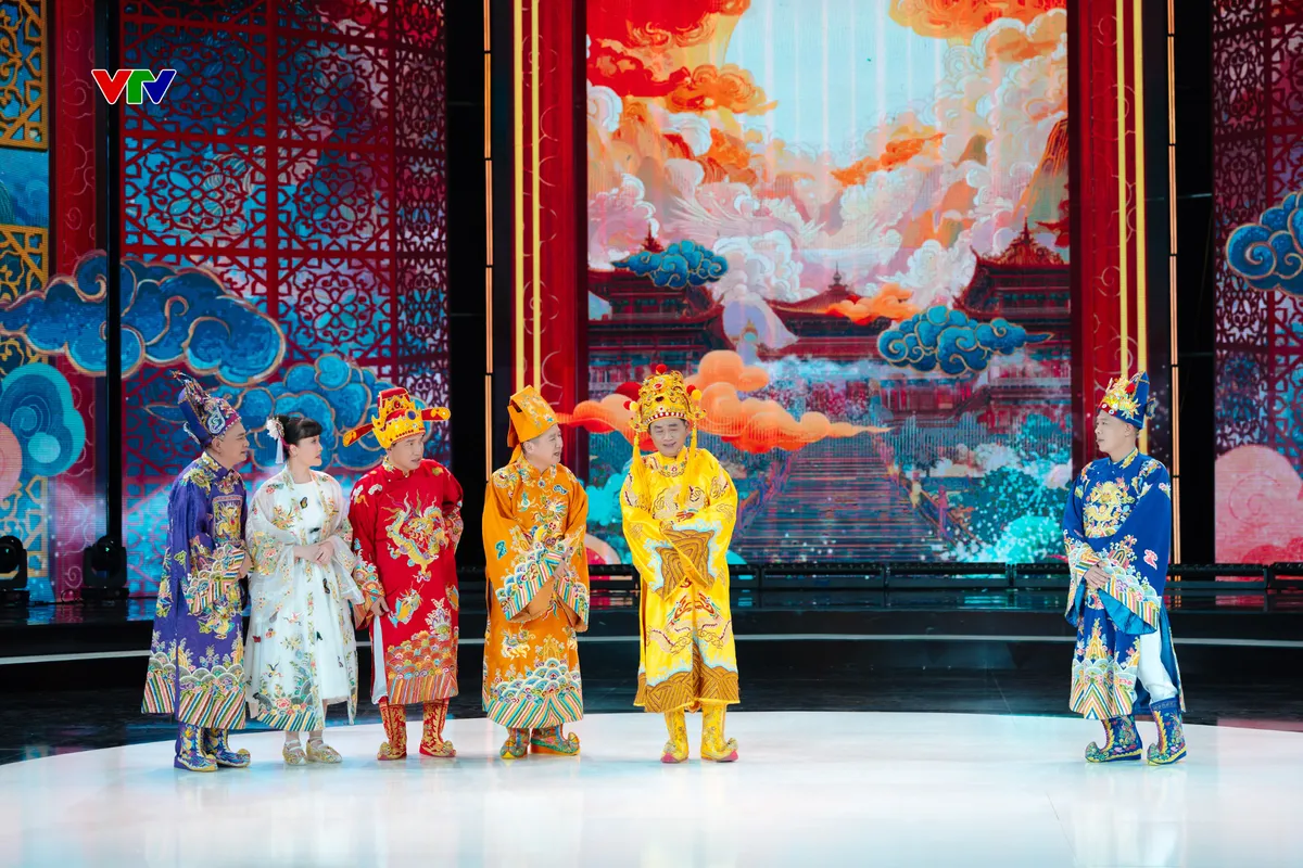 Xem lại trọn vẹn Táo quân - tiểu phẩm Hái hoa dân chủ - Ảnh 4.