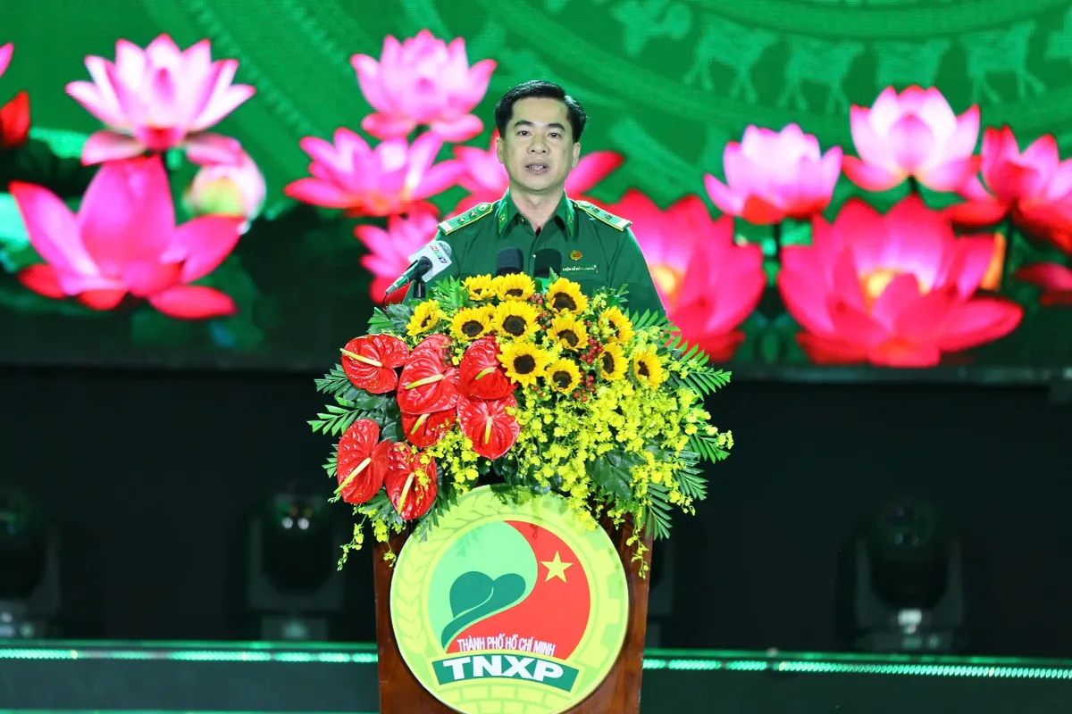 Thanh ni&ecirc;n xung phong TP Hồ Ch&iacute; Minh v&agrave; sứ mệnh trong  kỷ nguy&ecirc;n mới - Ảnh 11.