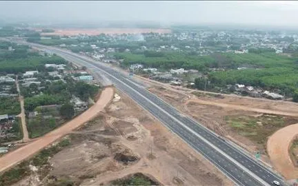 Dự án thành phần 2, cao tốc Biên Hòa - Vũng Tàu đã hoàn thành các hạng mục chính. Ảnh: TTXVN

