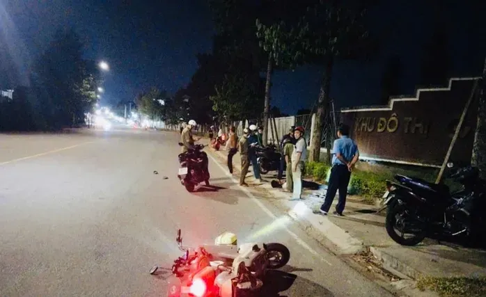 Tạm giữ 3 đối tượng trong vụ nam c&ocirc;ng nh&acirc;n bị đ&acirc;m tử vong sau m&acirc;u thuẫn- Ảnh 1.