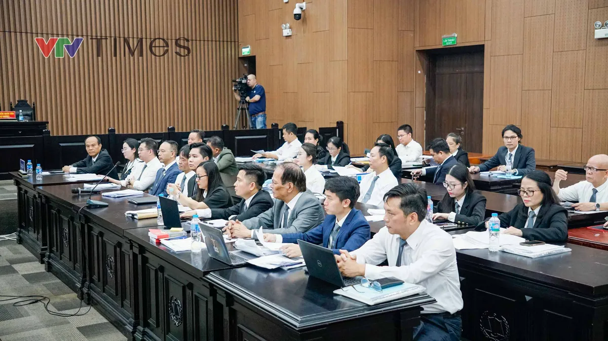 Luật sư n&oacute;i g&igrave; khi b&agrave;o chữa cho c&aacute;c bị c&aacute;o trong vụ C&ocirc;ng ty Ho&agrave;ng D&acirc;n- Ảnh 1.