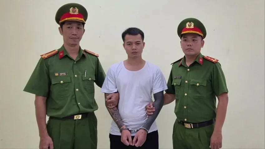 Truy tố 2 TikToker T&agrave;ng Keng &Ocirc;ng Tr&ugrave;m v&agrave; D&ugrave; Bầu Trời v&igrave; đăng video kỳ thị v&ugrave;ng miền - Ảnh 1.