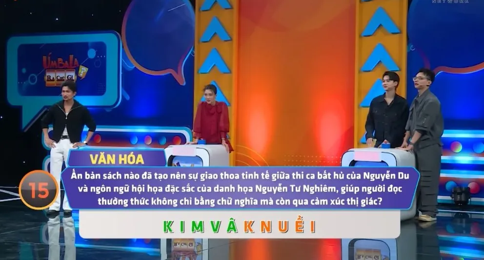 &Uacute;m ba la ra chữ g&igrave;: Nam Kh&aacute;nh g&acirc;y ấn tượng với loạt đ&aacute;p &aacute;n chuẩn x&aacute;c, đưa đồng đội thắng lớn - Ảnh 1.