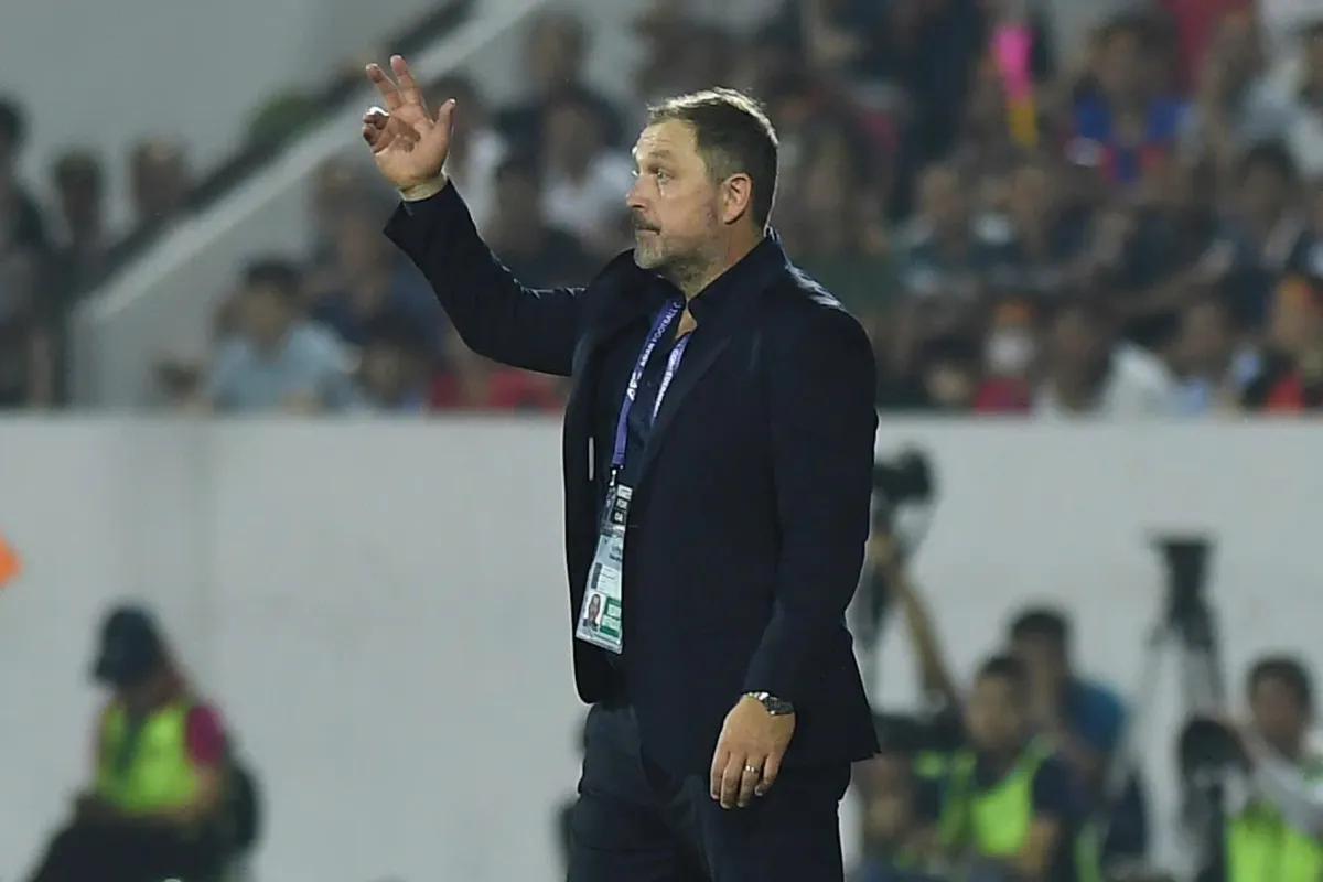 HLV Peter Cklamovski: Malaysia thua v&igrave; sớm nhận b&agrave;n thua trước tuyển Việt Nam- Ảnh 1.