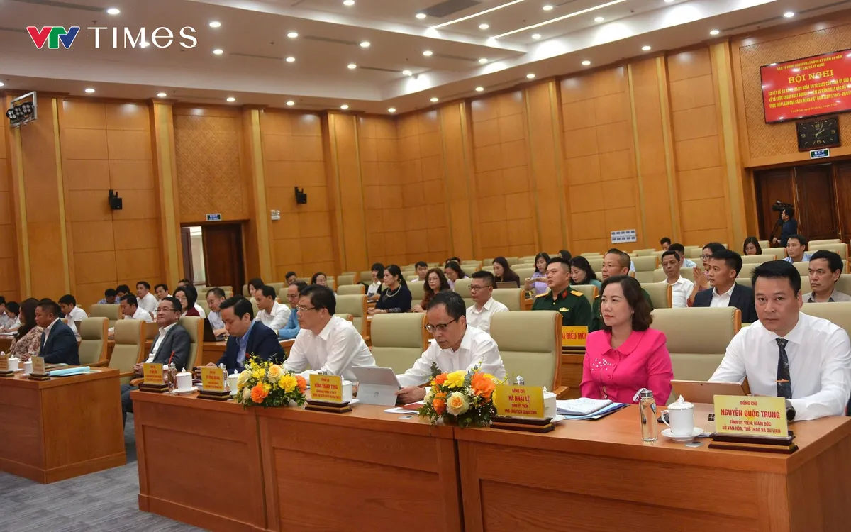 Các đại biểu tham dự hội nghị sơ kết Đề án số 01-ĐA/TU của Tỉnh ủy Cao Bằng.