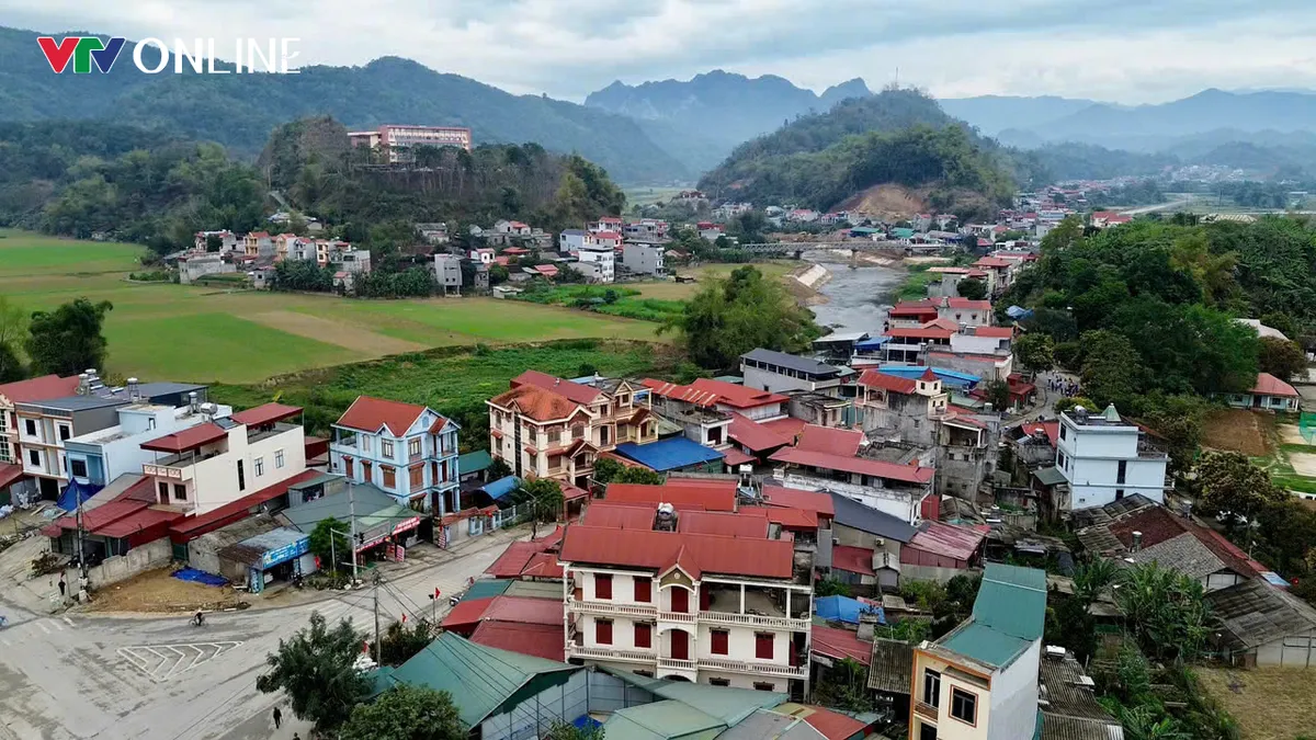 Về Phi&ecirc;ng Ch&igrave; nơi th&agrave;nh lập ch&iacute;nh quyền đầu ti&ecirc;n của cả nước - Ảnh 4.