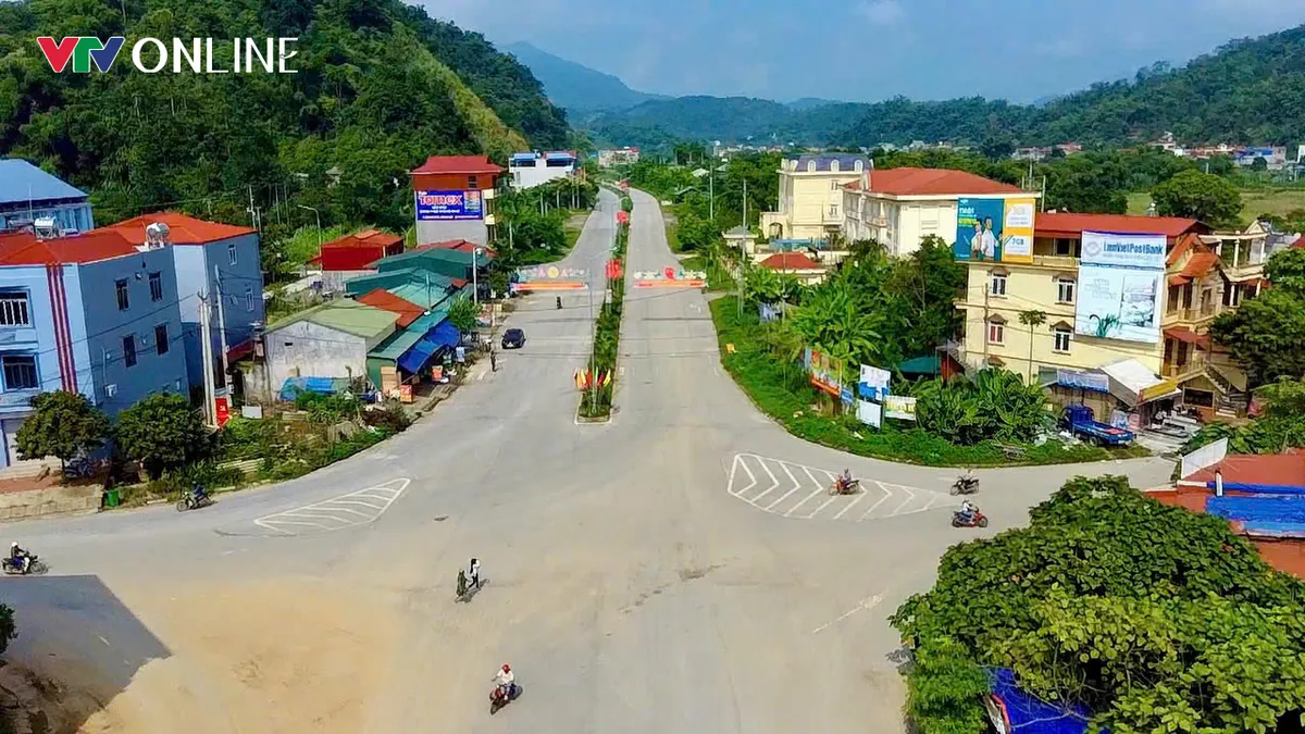 Về Phi&ecirc;ng Ch&igrave; nơi th&agrave;nh lập ch&iacute;nh quyền đầu ti&ecirc;n của cả nước - Ảnh 5.