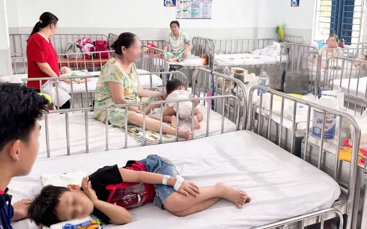 Hơn 25.000 ca tay chân miệng, Bộ Y tế yêu cầu tăng cường thu dung, điều trị và kiểm soát dịch- Ảnh 1. Hơn 25.000 ca tay chân miệng, Bộ Y tế yêu cầu tăng cường thu dung, điều trị và kiểm soát dịch- Ảnh 1.