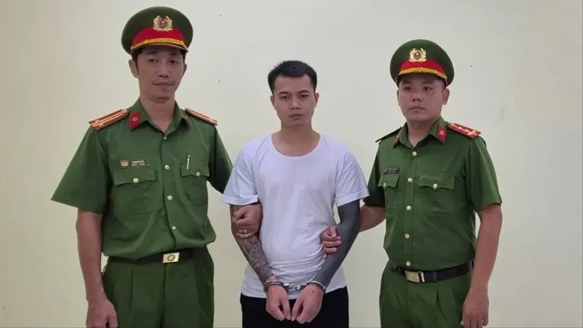 Truy tố hai TikToker đăng video chia rẽ v&ugrave;ng miền, g&acirc;y ảnh hưởng xấu x&atilde; hội- Ảnh 1.