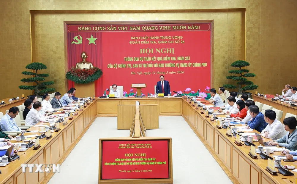  Th&ocirc;ng qua kết quả kiểm tra, gi&aacute;m s&aacute;t của Bộ Ch&iacute;nh trị, Ban B&iacute; thư đối với Ban Thường vụ Đảng ủy Ch&iacute;nh phủ  - Ảnh 1.
