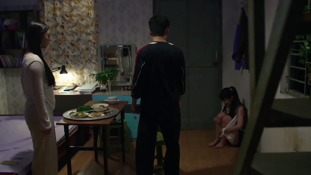 Bước chân vào đời - Tập 17: Trang được minh oan khỏi mác 'trà xanh'- Ảnh 4. Bước chân vào đời - Tập 17: Trang được minh oan khỏi mác 'trà xanh'- Ảnh 4.