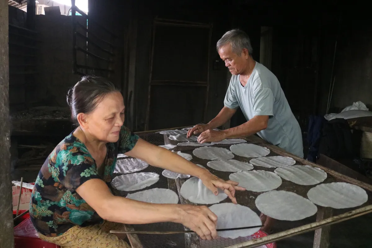 Giữ lửa b&aacute;nh tr&aacute;ng Lựu Bảo- Ảnh 7.