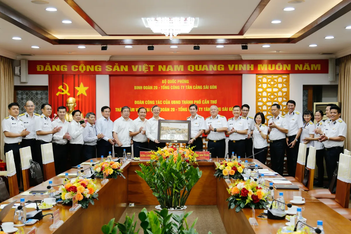 Cần Thơ v&agrave; T&acirc;n Cảng S&agrave;i G&ograve;n th&uacute;c đẩy hợp t&aacute;c, mở rộng hạ tầng logistics - Ảnh 4.