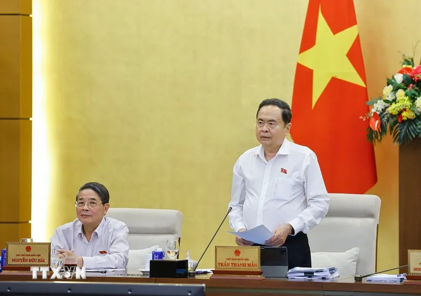 Khai mạc Phi&ecirc;n họp thứ 56 của Ủy ban Thường vụ Quốc hội kh&oacute;a XV - Ảnh 1.