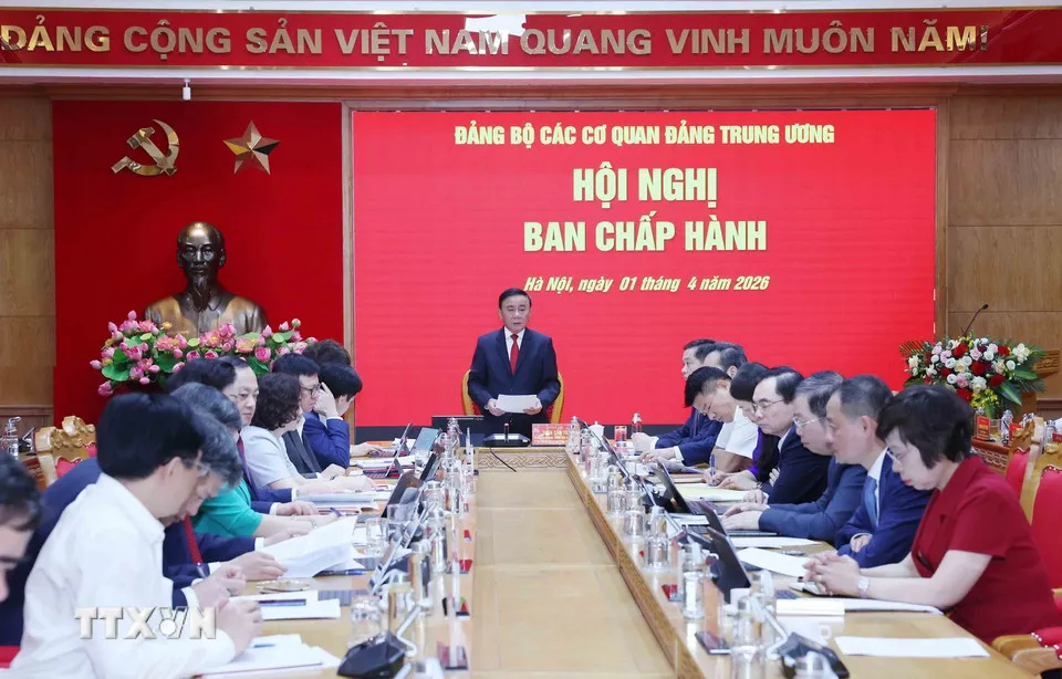 Thường trực Ban B&iacute; thư Trần Cẩm T&uacute;: Tiếp tục n&acirc;ng cao hơn nữa chất lượng tham mưu chiến lược - Ảnh 1.