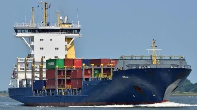 Mỹ dỡ bỏ lệnh trừng phạt đối với 3 t&agrave;u chở h&agrave;ng của Nga- Ảnh 1.