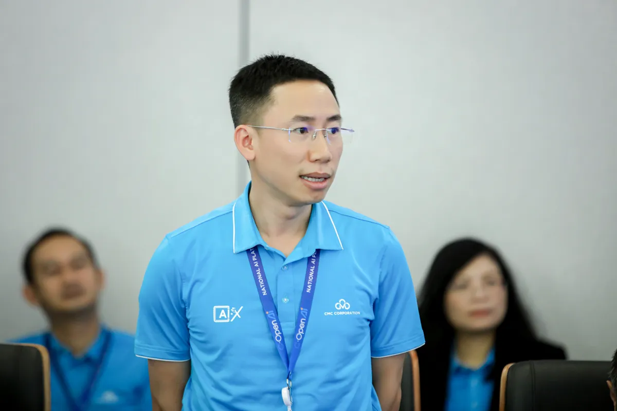 Tăng tốc hướng tới mục ti&ecirc;u c&ocirc;ng ty chuyển đổi AI to&agrave;n cầu  - Ảnh 2.