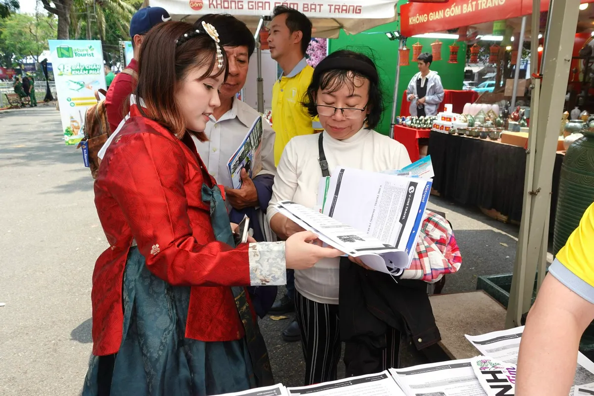 Ng&agrave;y hội Du lịch TP Hồ Ch&iacute; Minh 2026: Chiến lược th&iacute;ch ứng thị trường v&agrave; kết nối bền vững- Ảnh 4.