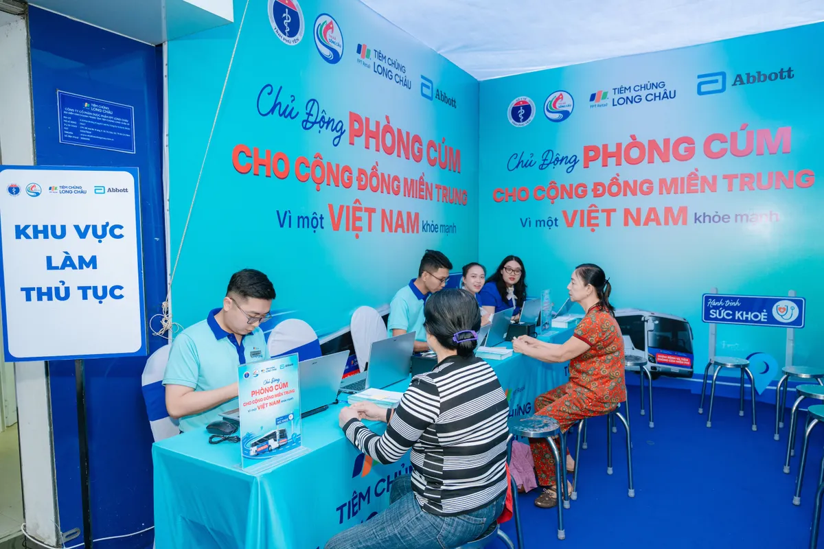 Abbott chung tay triển khai hoạt động ph&ograve;ng bệnh c&uacute;m m&ugrave;a- Ảnh 1.