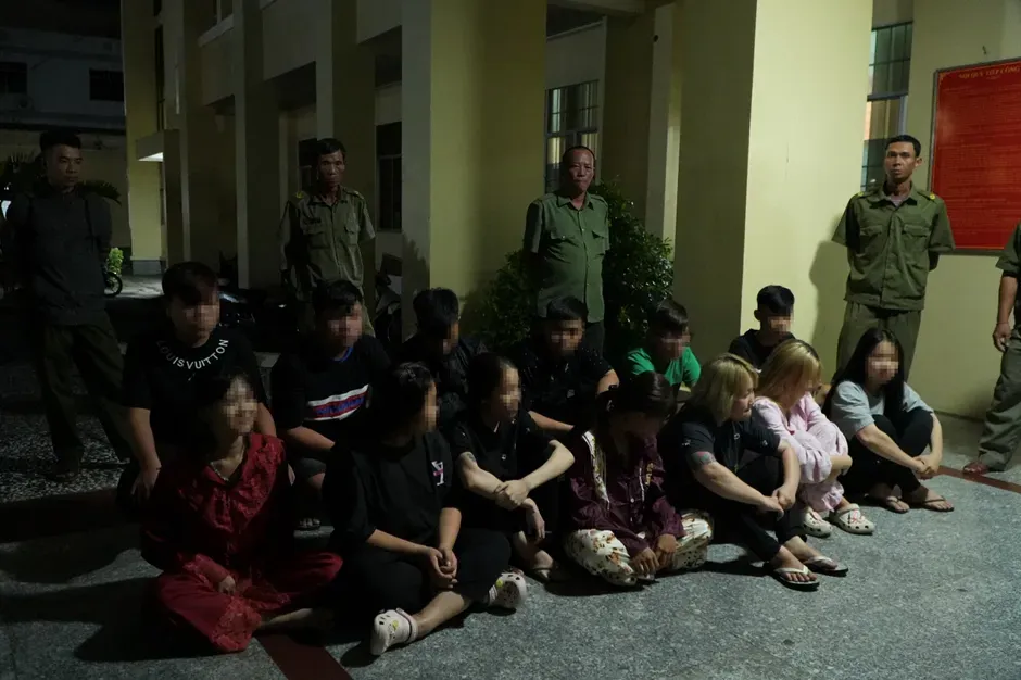 Khởi tố 6 bị can trong vụ 39 thanh thiếu ni&ecirc;n mang hung kh&iacute; hỗn chiến tại Cần Thơ- Ảnh 1.