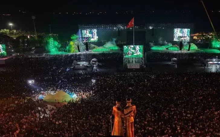 Du lịch h&egrave; 2026: Cuộc đua khởi động từ th&aacute;ng 4- Ảnh 7.