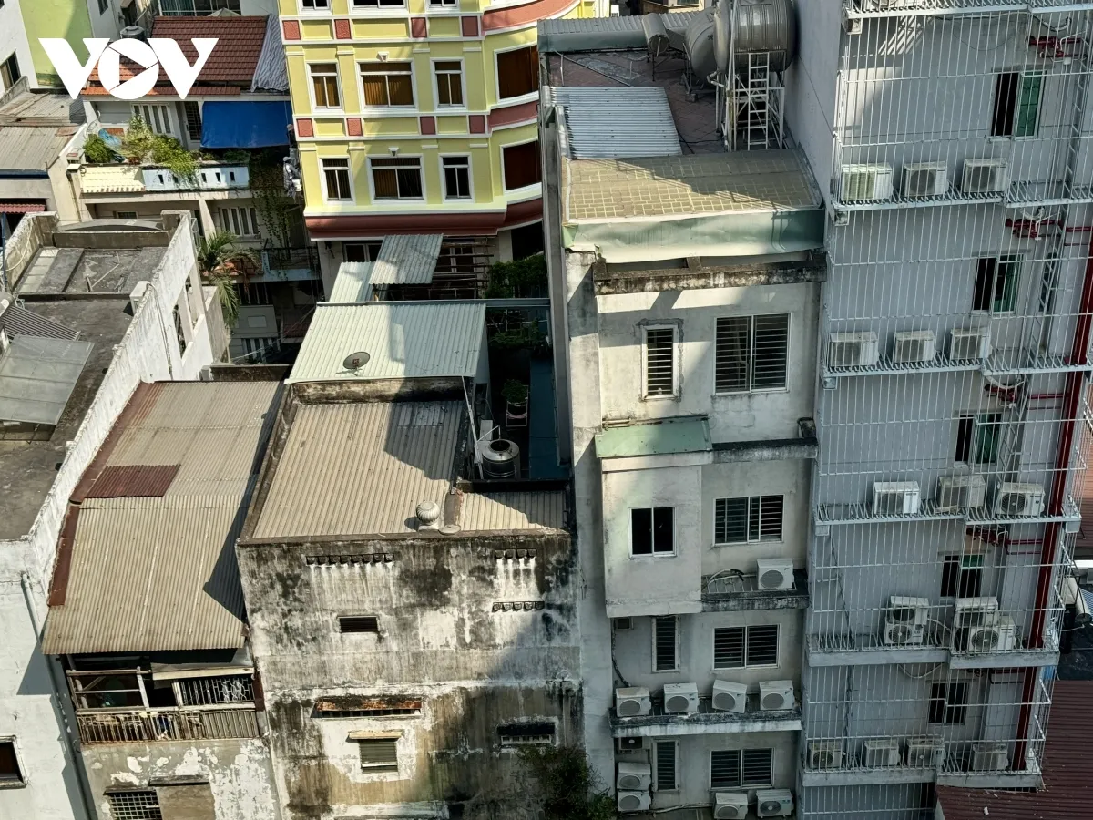 Tiết kiệm điện để ứng ph&oacute; nắng n&oacute;ng- Ảnh 2.