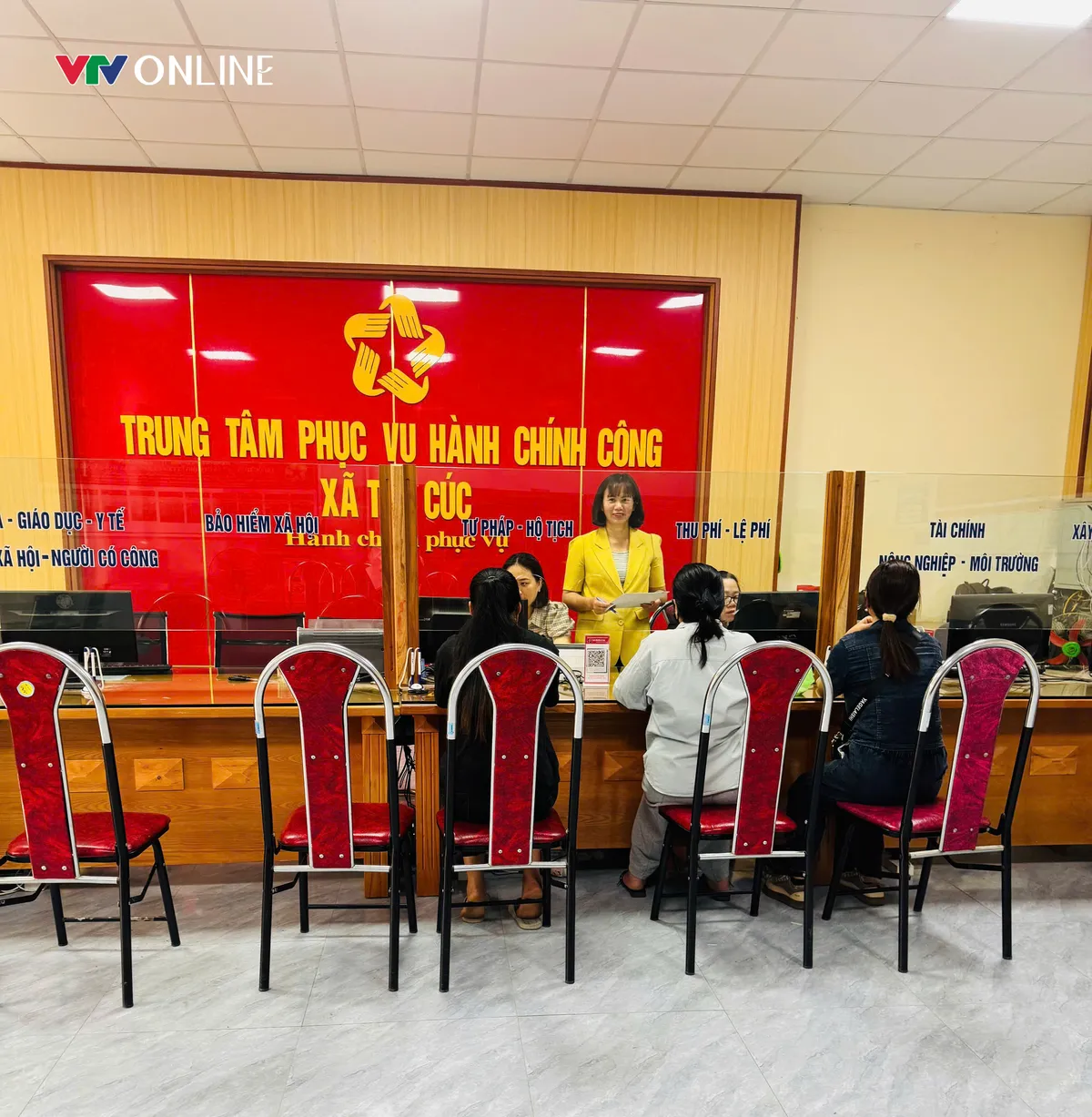 Chính quyền 2 cấp ở vùng cao: Tăng quyền cho cơ sở, thử thách năng lực - Ảnh 2.