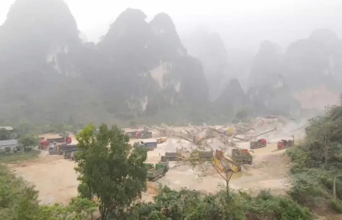 Hữu Lũng - Lạng Sơn: Xử l&yacute; xe qu&aacute; khổ qu&aacute; tải, h&atilde;y ngăn chặn từ nguồn - Ảnh 2.