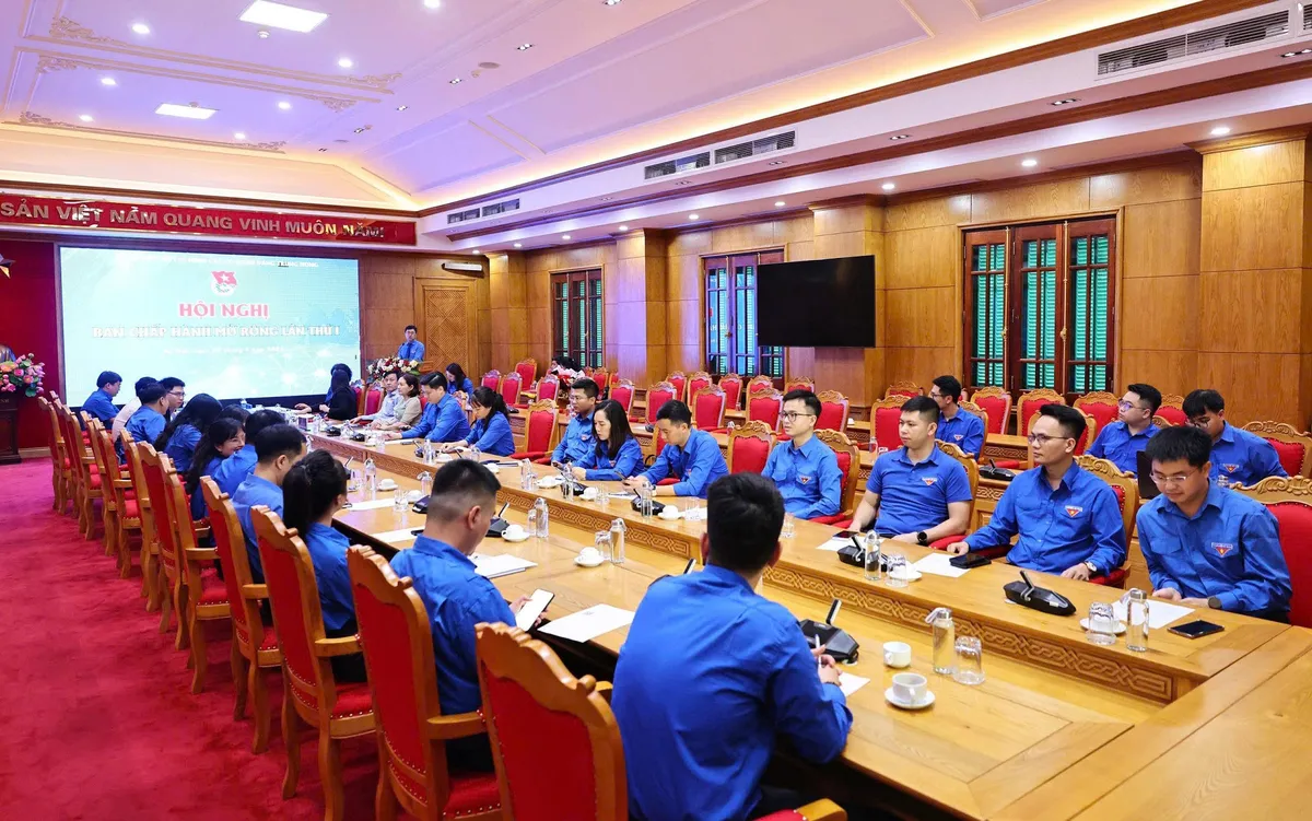 Đo&agrave;n Thanh ni&ecirc;n VTV ch&iacute;nh thức gia nhập Đo&agrave;n c&aacute;c cơ quan Đảng Trung ương - Bước ph&aacute;t triển mới của tuổi trẻ- Ảnh 2.